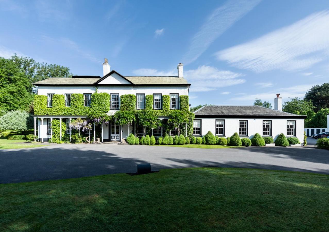Statham Lodge Hotel Warrington Exterior photo